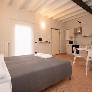 https://corte-poliambulanza.it-lombardy.com